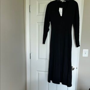 Elegant Black Long Sleeve Dress